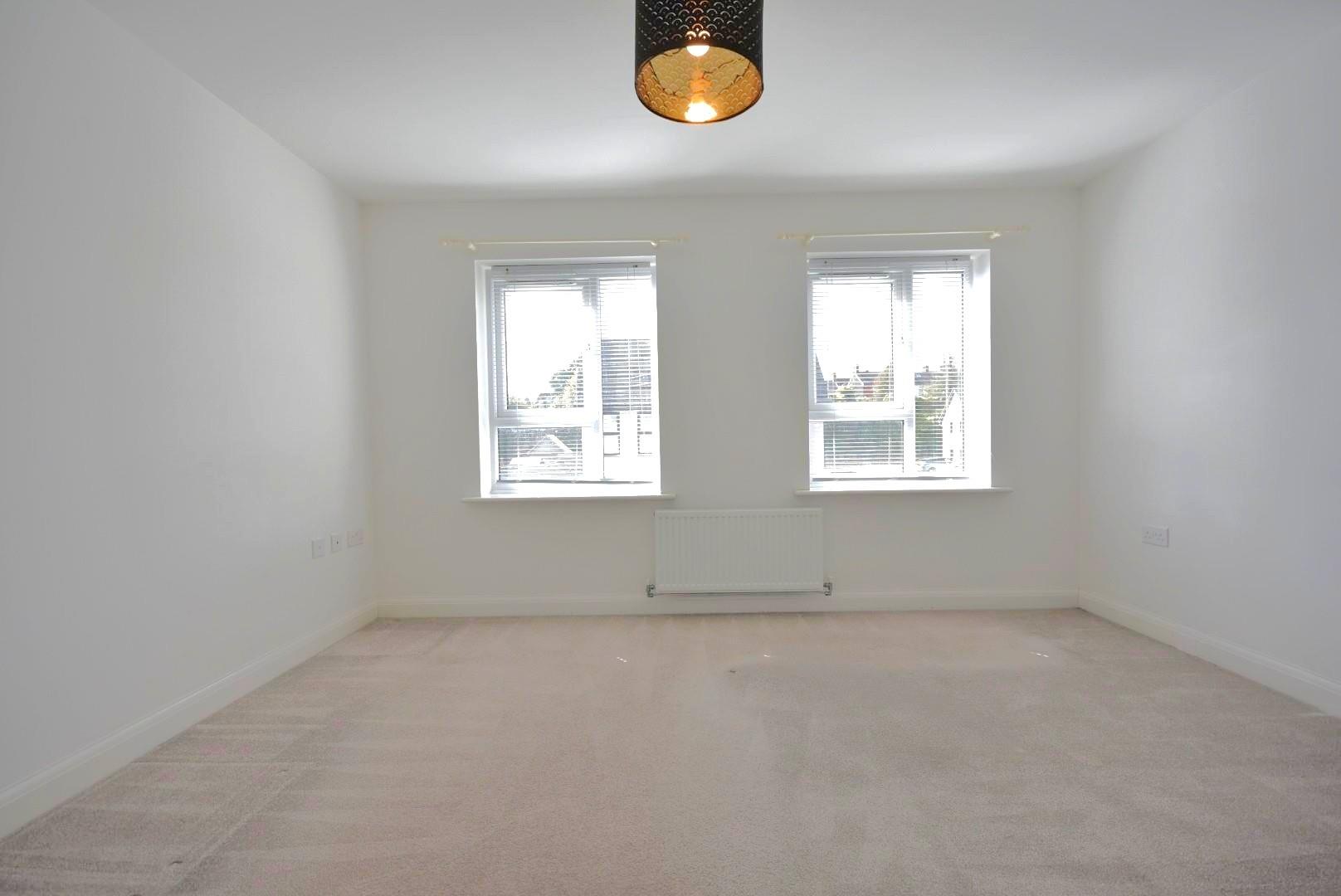 10 Clos Cymmer, Barry, CF62 5DL